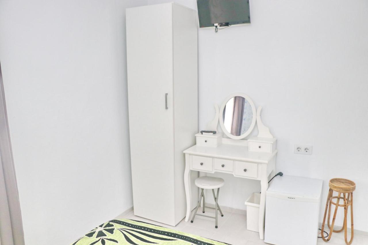 Habitacion Canaveral Playa Conil I Конил-де-ла-Фронтера Екстериор снимка